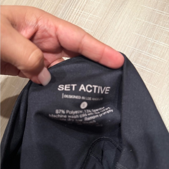 Set active bottoms - Picture 3 of 3